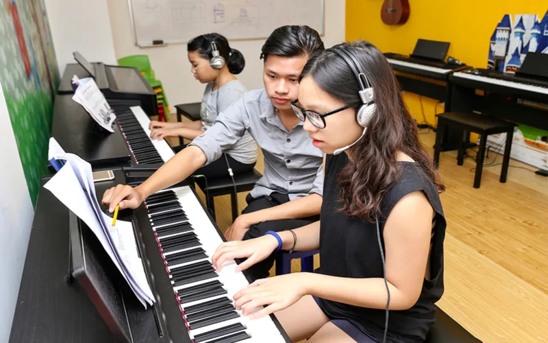 hoc piano co kho khong goc nhin thuc te danh cho nguoi moi