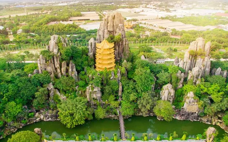 kham pha khu du lich dai nam va trai nghiem ky quan giai tri bac nhat