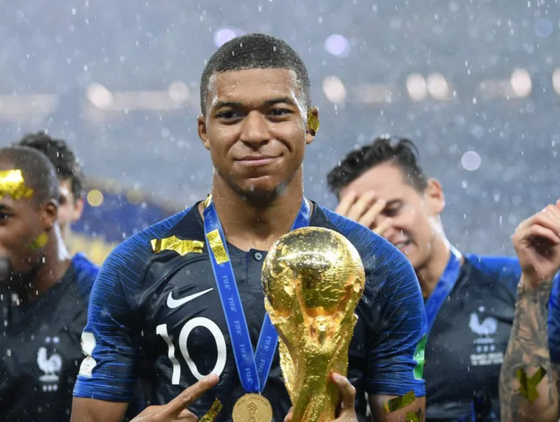 Dấu ấn World Cup giúp Mbappe sở hữu lợi thế rõ rệt về kinh nghiệm trên sân khấu đội tuyển