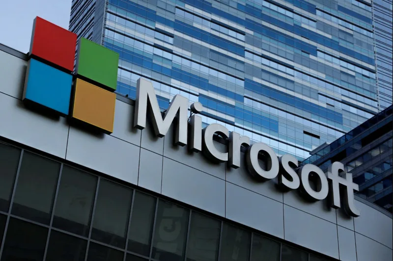 Người dùng nên đối chiếu nhiều kênh chính thức của Microsoft trước khi tin vào lịch phát hành mới